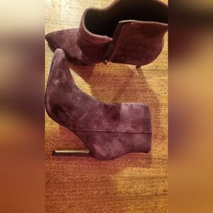 Nine West 7.5 Women's Suede Ankle Boots